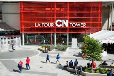 3 Day and 2 Night Tour: Toronto, 1000 Islands, and Niagara Falls