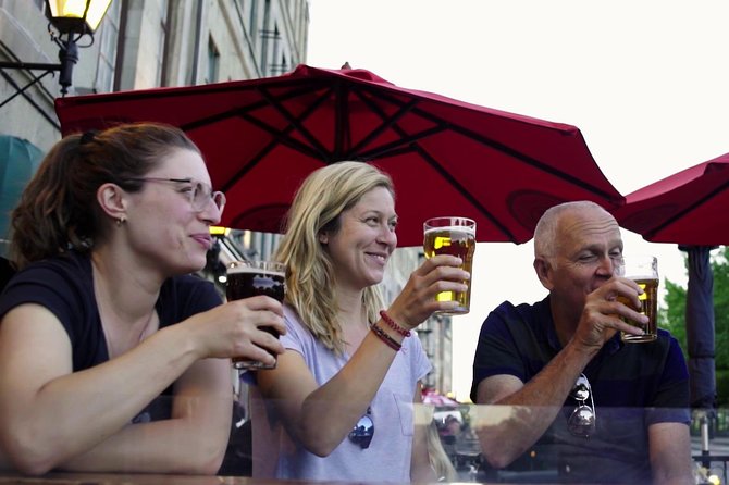 3 Hour Montreal City Bike Tour with Wine or Beer (AM & PM) - Expect hills: 21-speed bikes and why the e-bike option helps