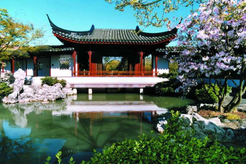 4-Hour Private Tour of Vancouver's Gardens - The classic Cadillac ride: zero stress, big comfort