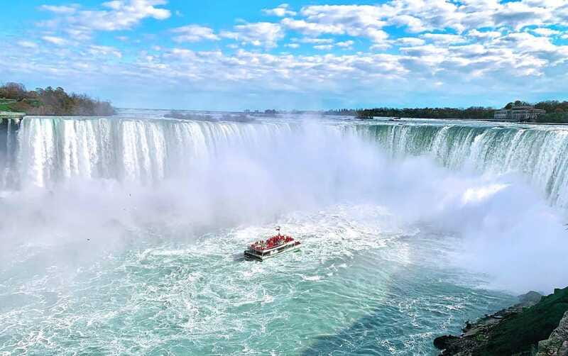 4 hr Summer Fun Tour - Niagara Falls Canada - Price and Value: Is $142 for Four Hours a Good Deal?
