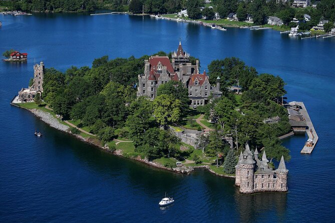 5-Hour 1000 Islands Boldt Castle Stopover Cruise from Gananoque - The 1000 Islands Tower and Zavikon Island: Short Stops With Border Flair