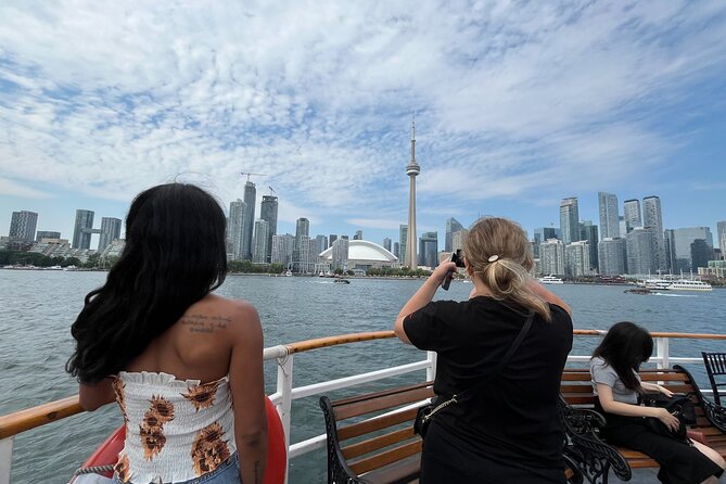 60-Minute Toronto Sightseeing Harbour Tour - Boarding the Oriole at Queens Quay W
