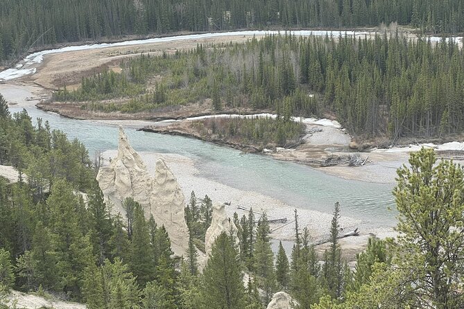 Airport Shuttle: Banff <---> Calgary - Should You Book This Banff to Calgary Airport Shuttle?