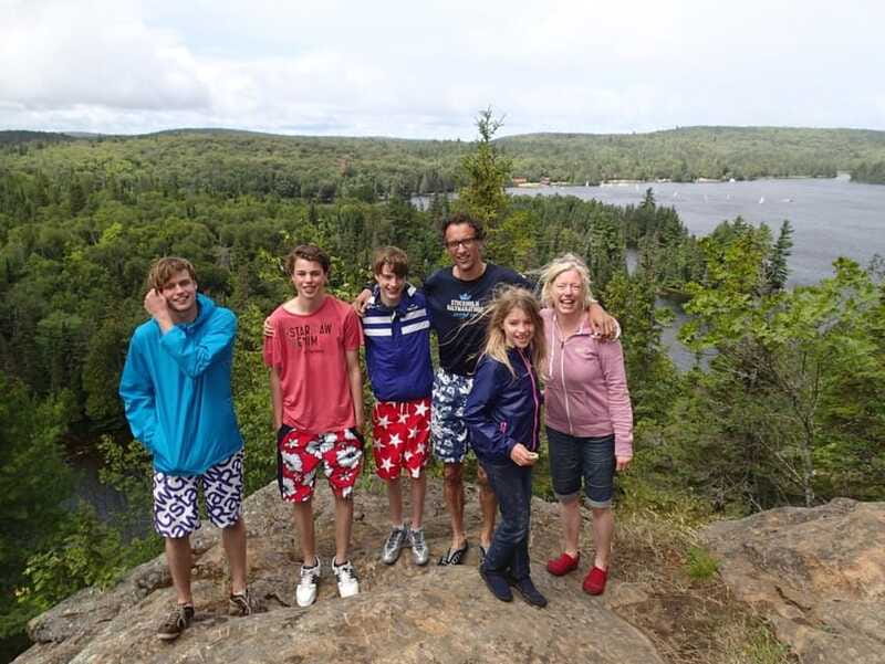 Algonquin Park: Guided Canoe Day Tour - Cliff jumping that goes from beginner to adrenaline