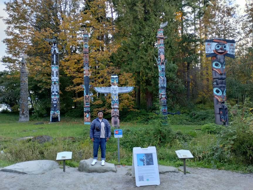 Aquarium & StanleyPark+20 Gem Spots+City/Vip Car+Small Group - Vancouver Aquarium: the big payoff after the park stops