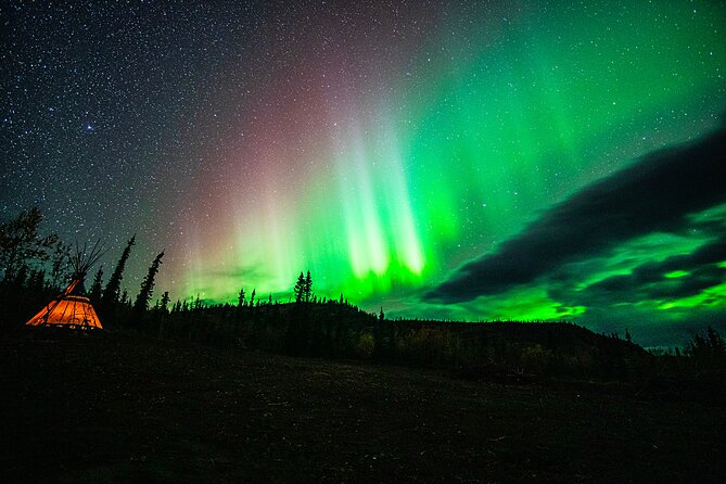 Arctic Day: Aurora Viewing Tour | late night - Getting picked up at Sternwheeler, then not worrying about the meeting point