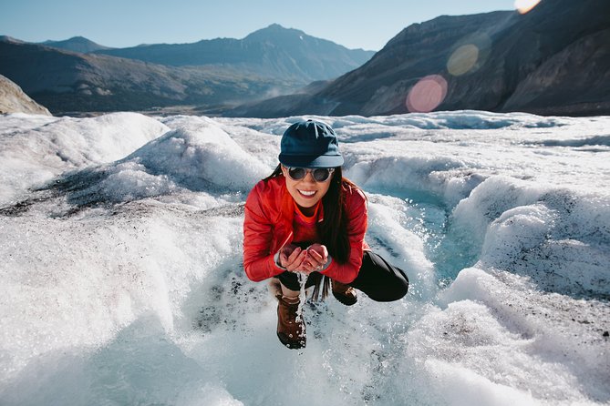 Athabasca Glacier Snow Trip from Banff - What to pack for a glacier day that does not go sideways