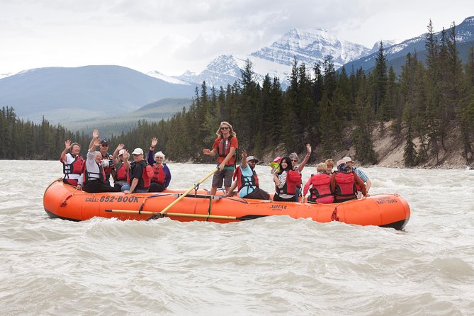 Athabasca River Easy Scenic Raft Trip - Weather plan: rain or shine, dress like it is a splash day