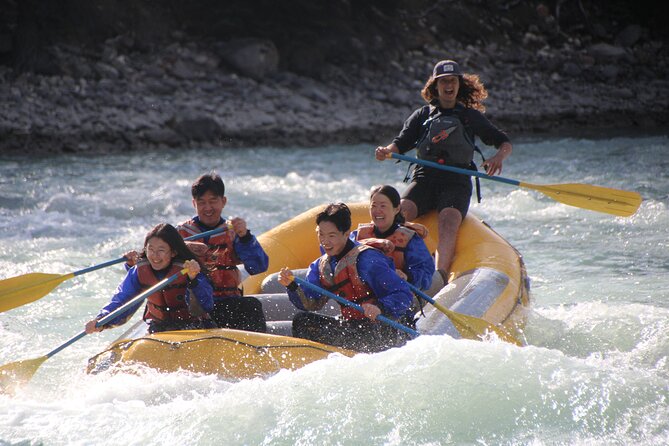 Athabasca River Mile 5 - Athabasca River Mile 5: an hour of Class II fun and Rocky Mountain views