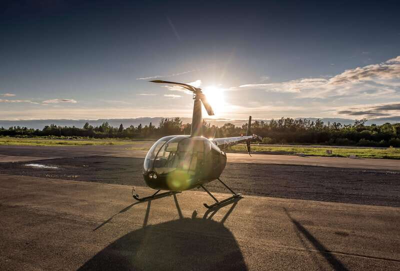 Attitude-Helicopter: Helicopter tour of Quebec City - From the river to Old Quebec: what you spot from above