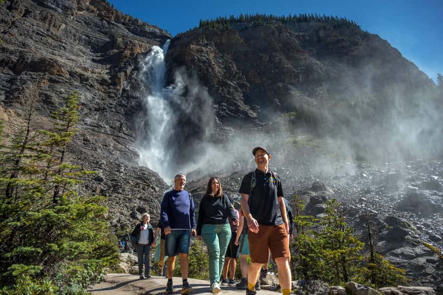 Banff: 3 National Parks, Takakkaw Falls, & Emerald Lake Tour - Banff and Kootenay National Parks: The Scenic Warm-Up