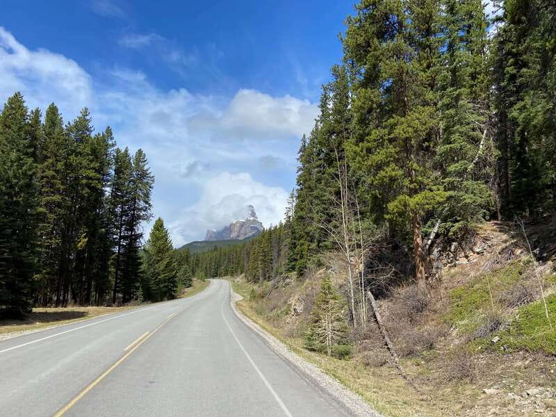 Banff: 4-Hour E-Bike and Walking Tour in Johnston Canyon - Johnston Canyon Lower Falls: the hike part that actually matters