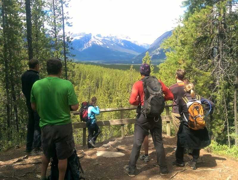 Banff: Bow River E-Bike Tour and Sundance Canyon Hike - Cave and Basin National Historic Site: park history in the middle of nature