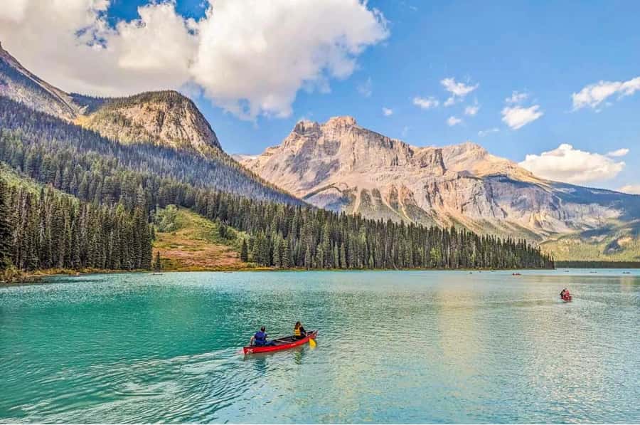 Banff/Calgary: Louise, Moraine/Bow, Emerald & Peyto 4 Lakes - A one-day winter route that actually makes sense for Lake Louise and friends