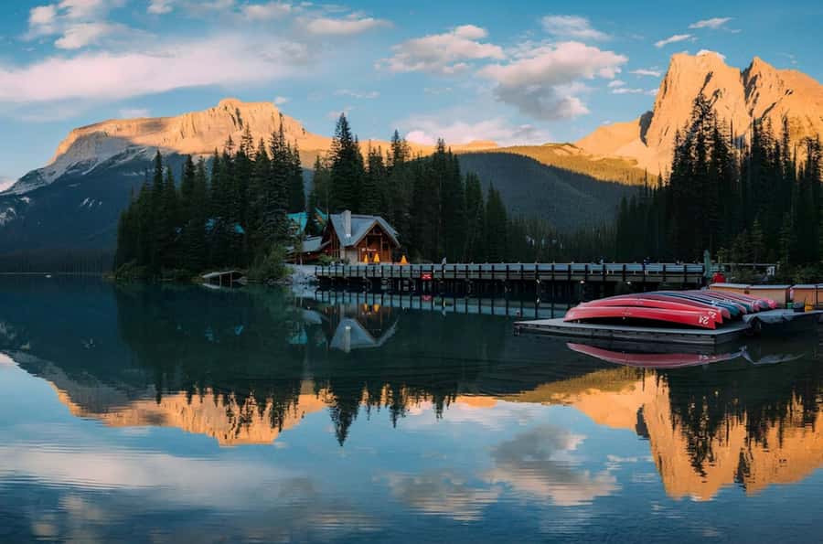 Banff/Calgary: Louise, Moraine/Bow, Emerald & Peyto 4 Lakes - What to bring so winter feels fun instead of annoying