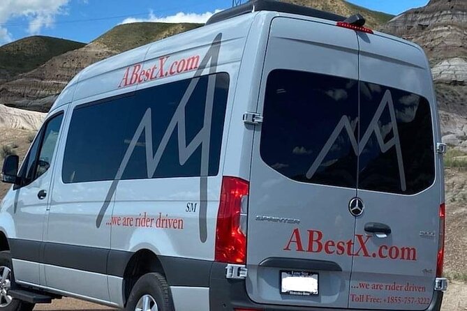 Banff |Canmore| Kananaskis to Calgary YYC Airport–Private Shuttle - Scenic Photo Stops and Comfort for Early Flights
