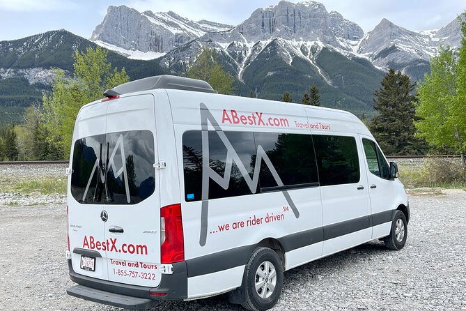 Banff |Canmore| Kananaskis to Calgary YYC Airport–Private Shuttle - Luggage Rules, Vehicle Size, and Group Fit