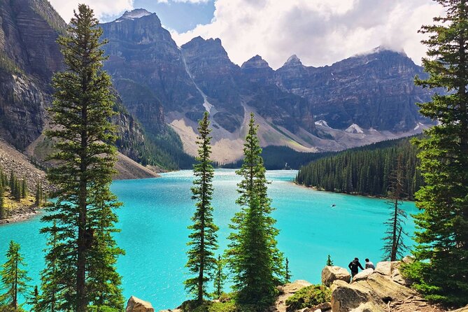 Banff/Canmore Moraine Lake & Lake Louise– Hike, Canoe or Sightsee - Quick take highlights