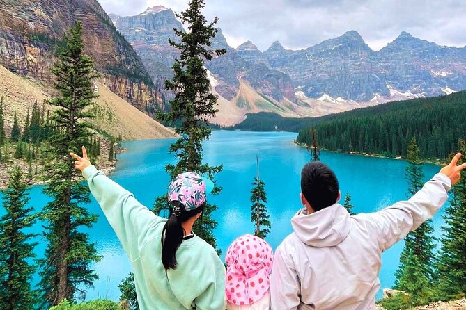 Banff/Canmore Moraine Lake & Lake Louise– Hike, Canoe or Sightsee - The road to Moraine: Vermilion Lakes, Mt. Rundle, and wildlife chances