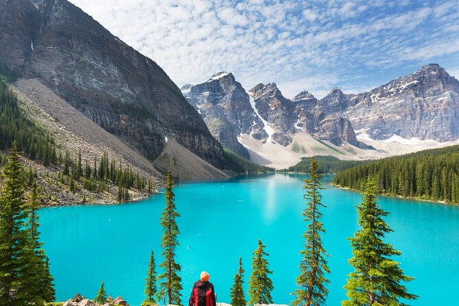 Banff/Canmore Moraine Lake & Lake Louise– Hike, Canoe or Sightsee - Moraine Lake, scheduled on purpose: your two time options