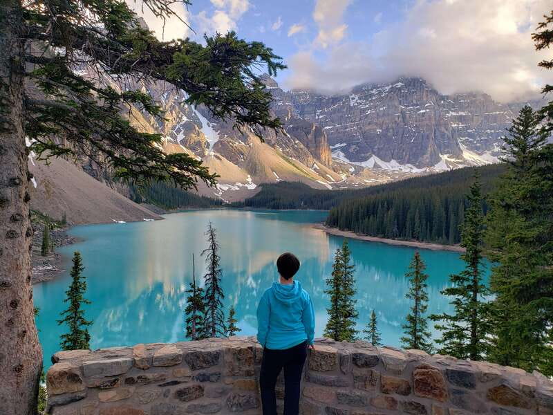 Banff/Canmore- Moraine Lake & Louise-Morning or Sunset Tour - The van experience: comfortable, small-group, and easy to spot
