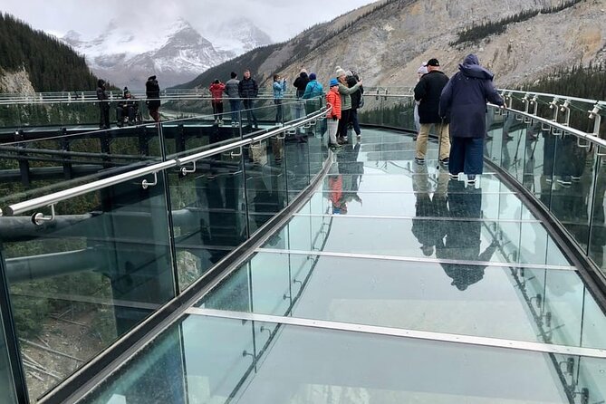 Banff:Columbia Icefield Adventures, Skywalk and Iconic Lakes Tour - Bow Lake: turquoise reflections and the Bow River origin