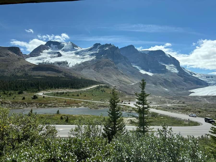 Banff:Crowfoot Glacier, 4 Lakes and Johnston Canyon tour - A Long Day, Big Glaciers: How the Route Really Plays Out in 11 Hours