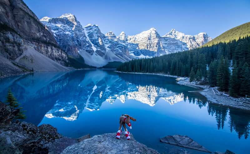 Banff: Explore Banff & Jasper National Parks (4-Days) - Day 2: Kelowna to Lake Louise, wineries, mountain passes, and big Canadian rail history