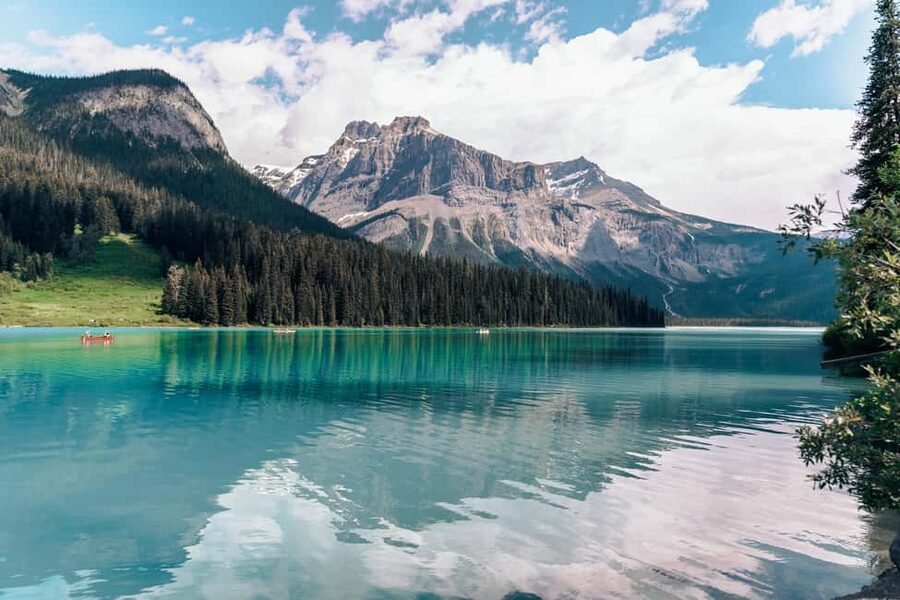 Banff: Explore Banff & Jasper National Parks (4-Days) - Day 3: Lake Louise to the Icefields Parkway, postcard lakes and glacier country