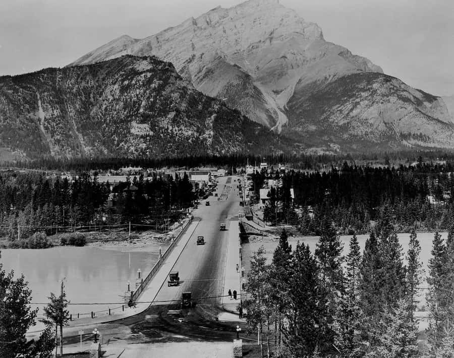 Banff GHOST TOWN History Walking Tour + Transportation - Why Banff’s Lost-Town Stories Land So Well Near the Bow River
