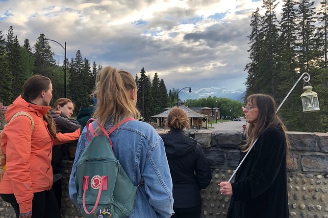 Banff Ghost Walks - Where the walk starts and how the timing feels