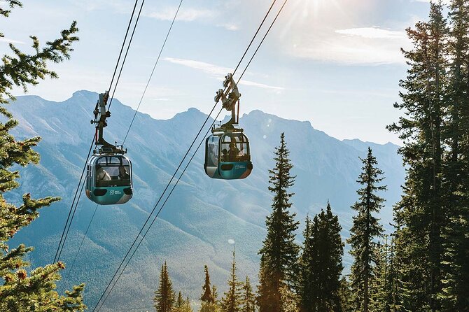 Banff Gondola, Lake Louise, Emerald Lake and Lake Minnewanka Tour - Morant’s Curve and the Spiral Tunnels rail illusion moment
