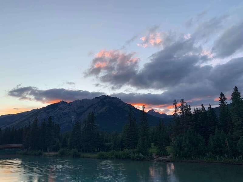 Banff: Guided Sunset and Stargazing Tour - Who This Tour Fits Best, and Who Should Skip