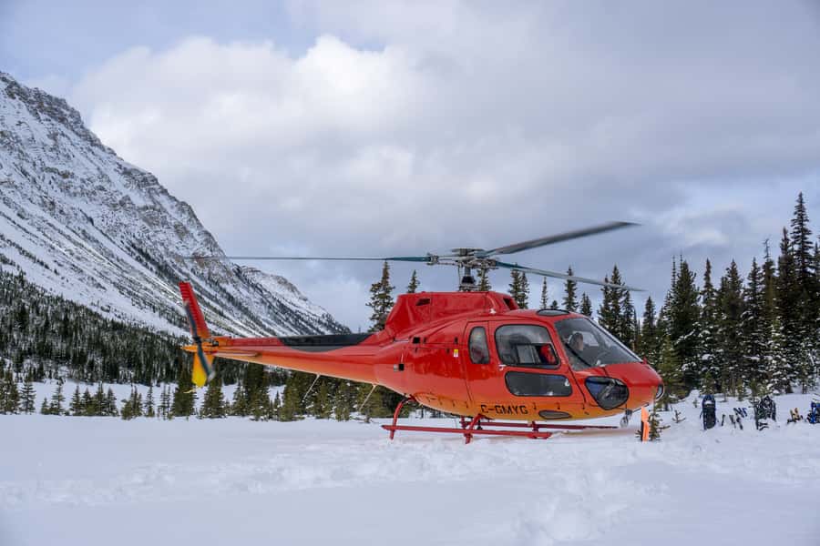 Banff/Jasper: Canadian Rockies Helicopter & Snowshoe Tour - Helicopter First: The Fastest Way to Read the Winter Rockies