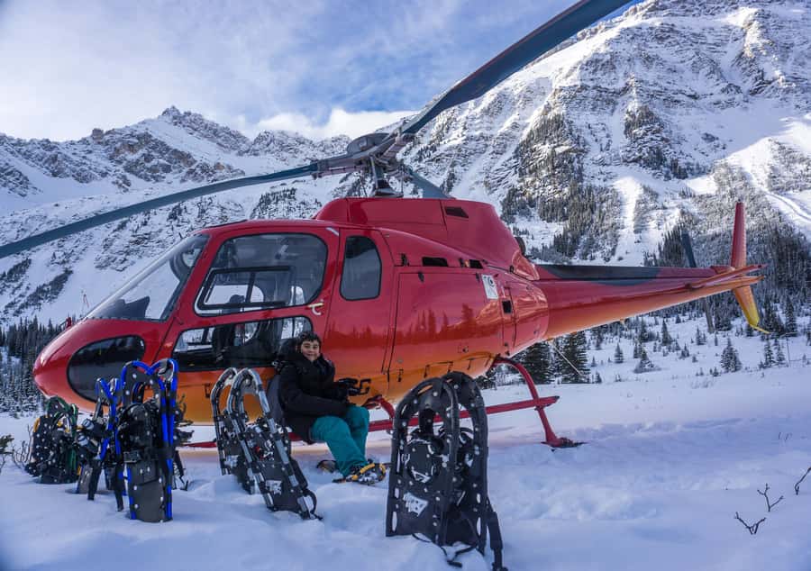 Banff/Jasper: Canadian Rockies Helicopter & Snowshoe Tour - Gear, Winter Clothing, and Body-Weight Limits That Matter