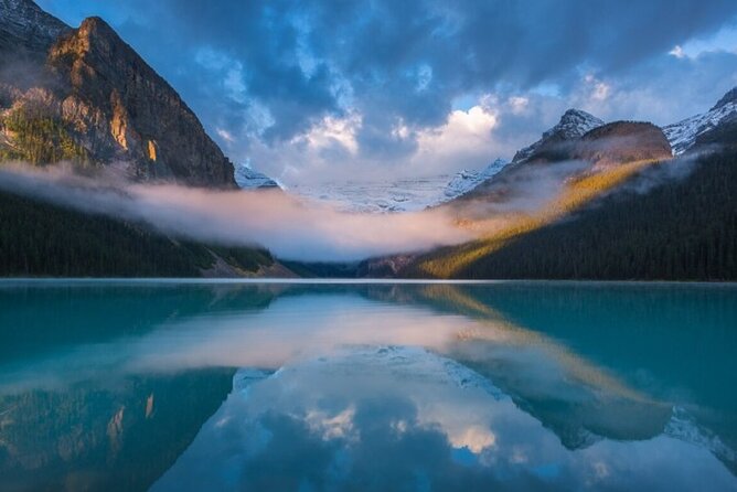 Banff: Lake Louise and Moraine Lake Tour with Pickup & Drop - Lake Louise: what you are actually looking at