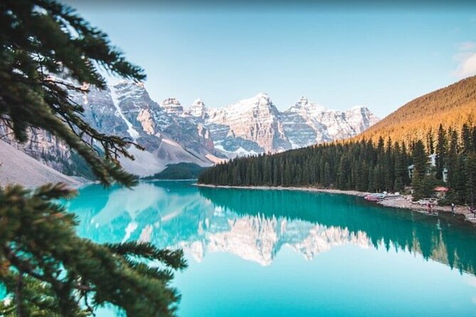 Banff: Lake Louise and Moraine Lake Tour with Pickup & Drop - What the guide brings to the day