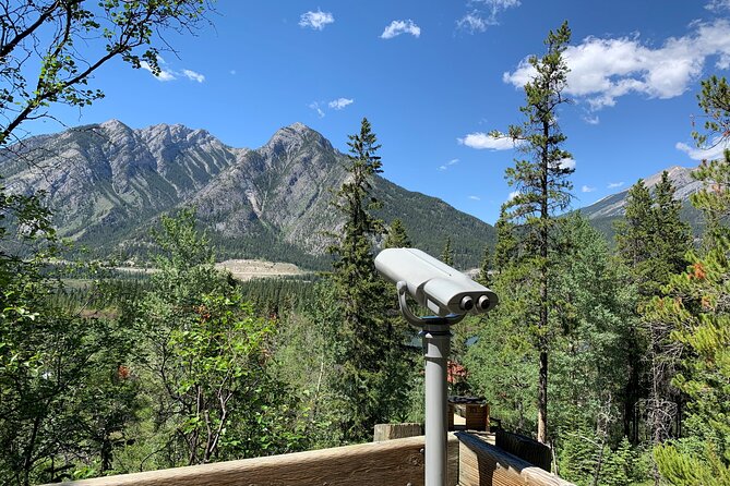 Banff LOST TOWNS and Untold Stories! 2hr Walk + Transportation - Trail Options, Pacing, and What to Wear