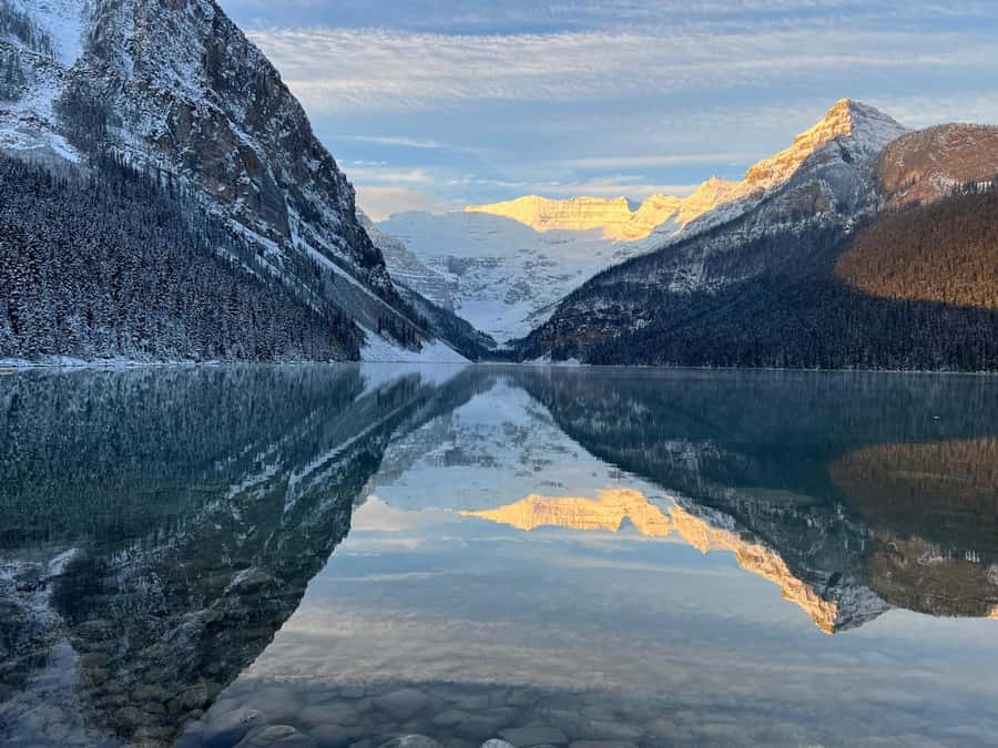 Banff: Louise & Moraine Lake or Johnston Canyon 1/2 Day Tour - Moraine Lake vs Johnston Canyon: the seasonal swap that keeps your day alive