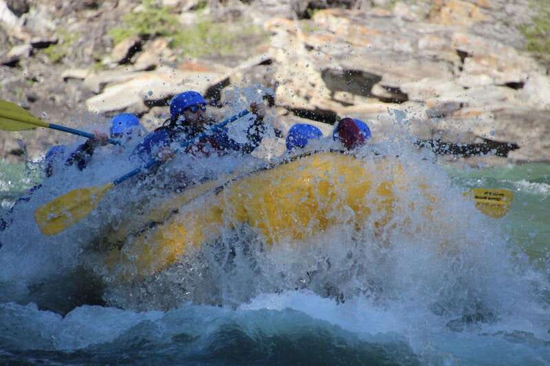 Banff: Morning Whitewater Rafting Tour in Horseshoe Canyon - Wildlife and Shale Cliffs, Even When You’re Concentrating on Staying Afloat