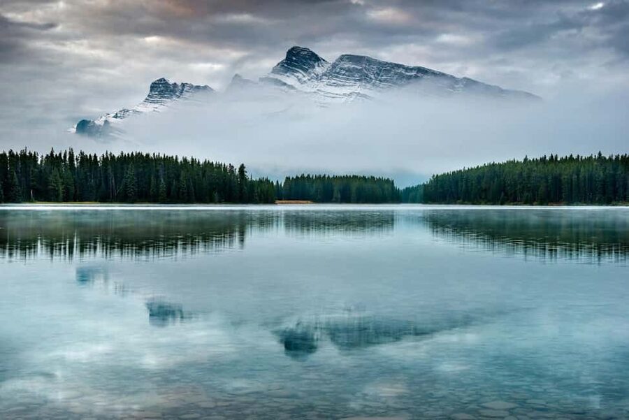 Banff National Park: Canyons, Lakes & Local Favourites - What to bring so you stay comfortable all day