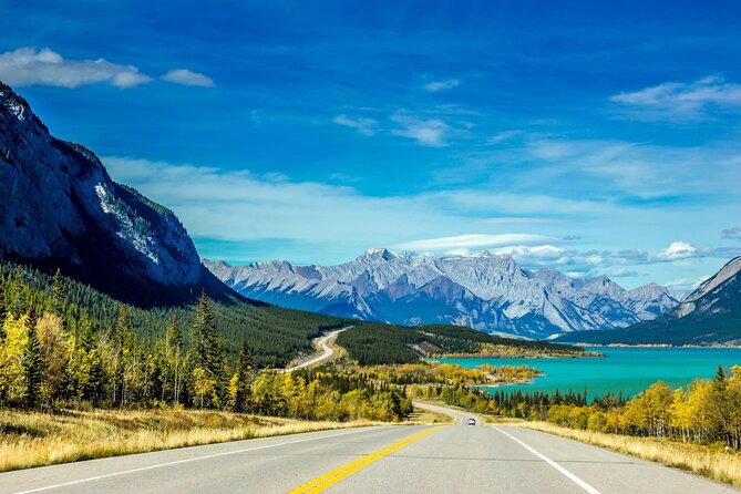 Banff National Park Moraine Lake and Lake Louise Explorer Tour - Timing reality check: why the day can run a little tight