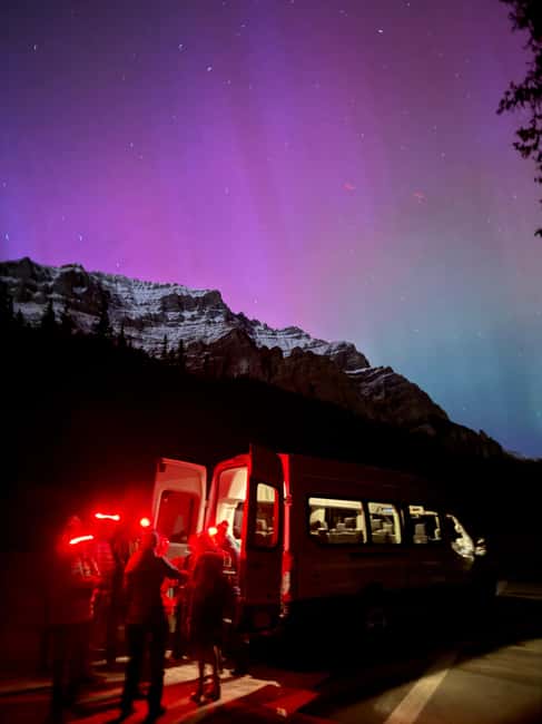Banff OR Moraine Lake: Night Tour with possible Stargazing - Who should book this night tour