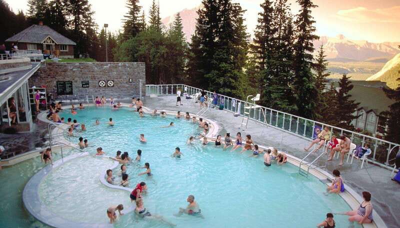 Banff Private Full-Day Tour Lake Louise, Gondola & more - Johnston Canyon Trails and Waterfalls at a Comfortable Pace
