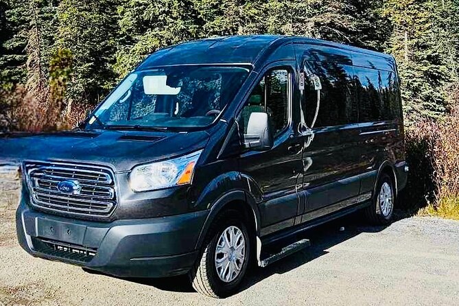 Banff to Calgary or YYC Airport | Private Transfer - The drive experience: comfort, water, and a calm ride