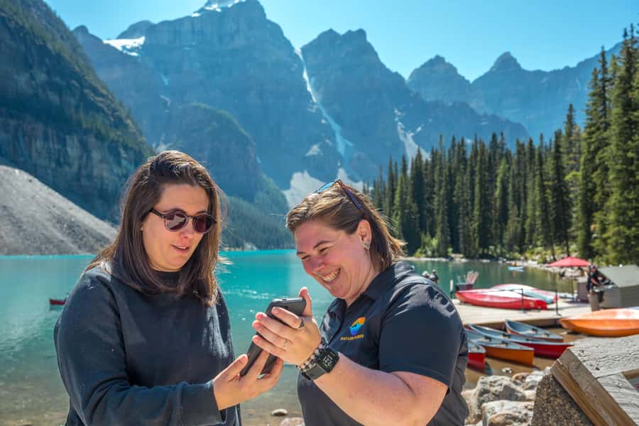 Best of Banff, Lake Louise & Moraine Premium Guided Day Tour - Moraine Lake: the access that changes your day