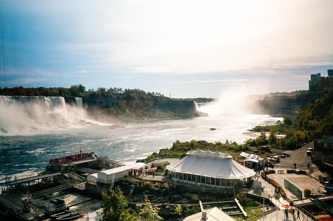 Best of Niagara Falls Canada Premium Tour: Behind Falls and Boat - Getting there in comfort, then getting oriented fast