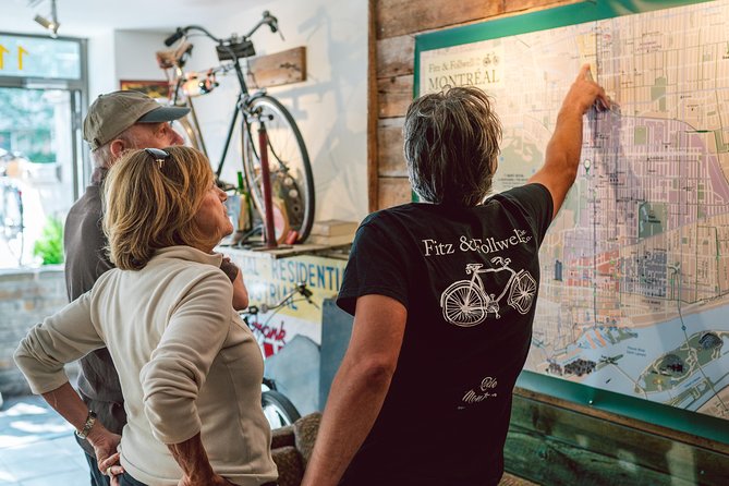 Bike / E-bike Tour : Downtown, Old Montreal, Waterfront by Fitz - Stop 2: McGill University Campus, Architecture and City Energy