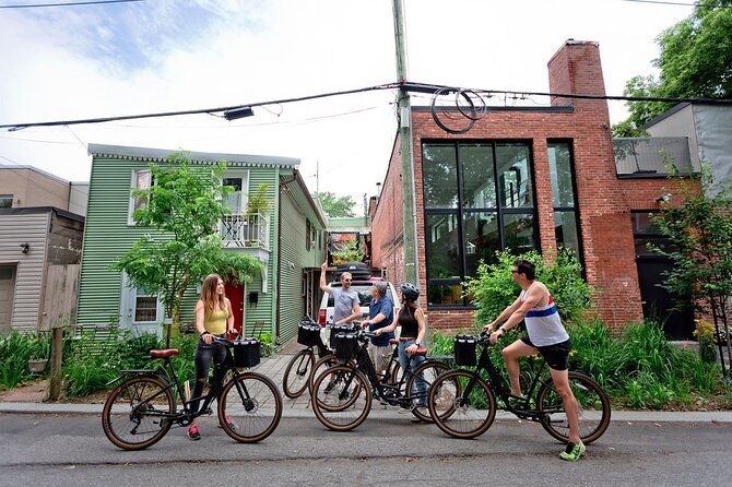 Bike / E-bike tour : Plateau, Mile-End, Jean-Talon Market by Fitz - Mile End to St-Viateur Bagels: The Warm-Oven Stop That Makes It Memorable
