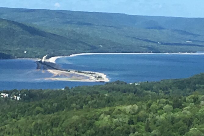 Blackwood Tours: Highland Village, Baddeck, Bell Museum Tour - Baddeck Lunch Window and a Good Use of Free Time